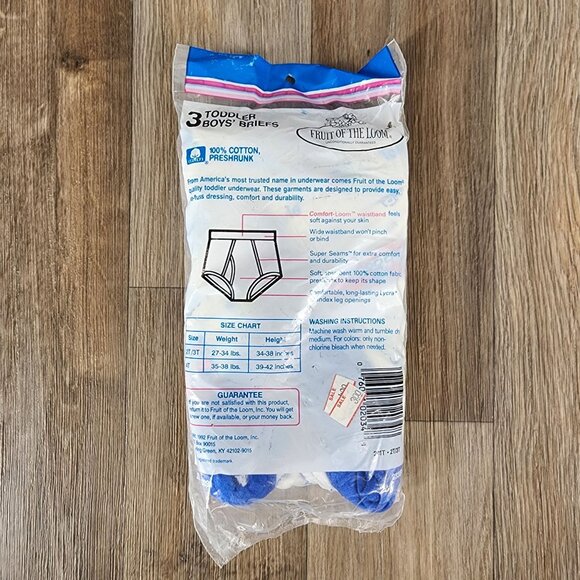 Vintage 1992 Fruit Of The Loom 3 Pack Toddler Boys Briefs 2T/3T Cotton Underwear - Picture 2 of 3